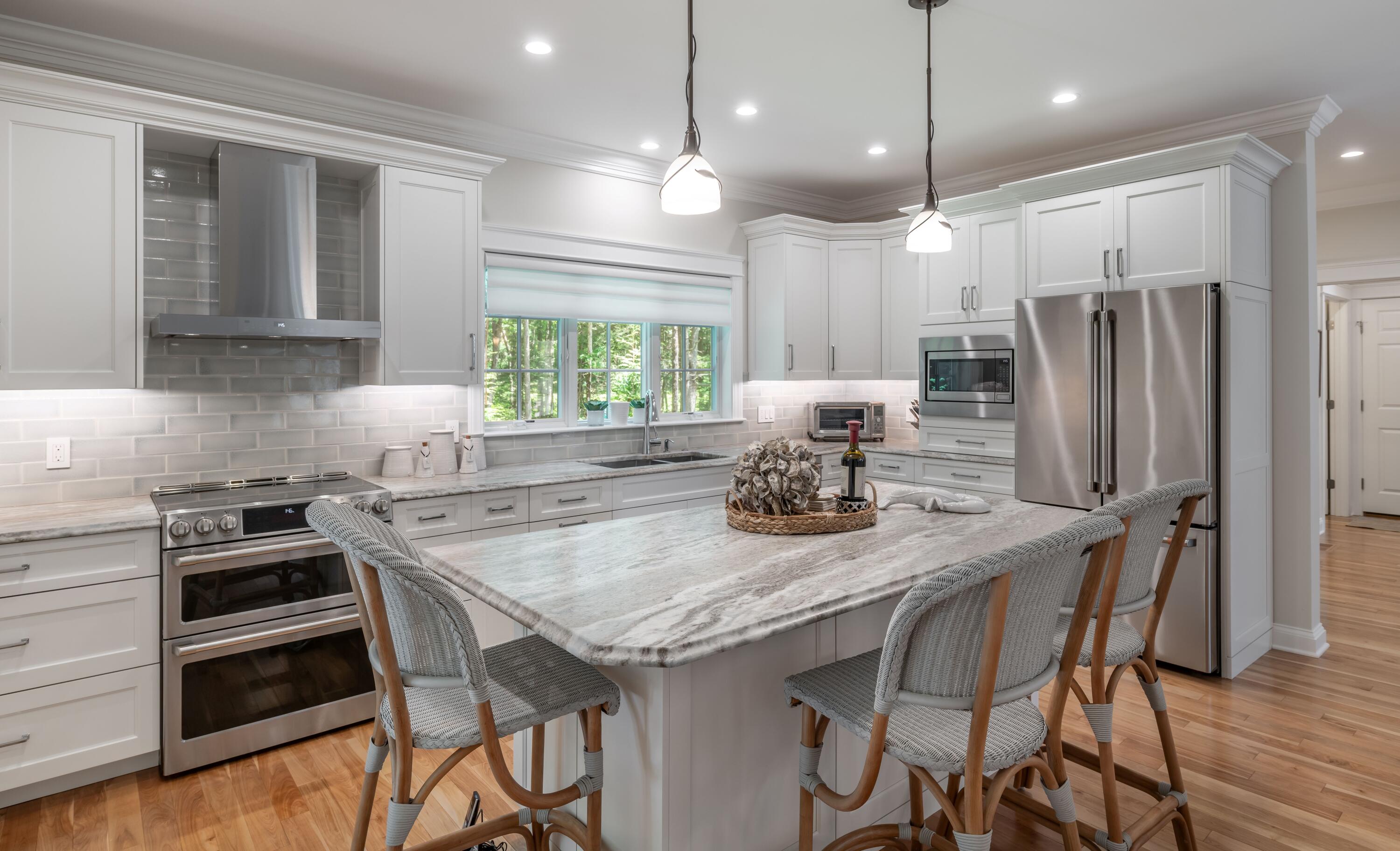 7 Commodore Way Kennebunk, ME 04043 - Photo 6 of 33 6