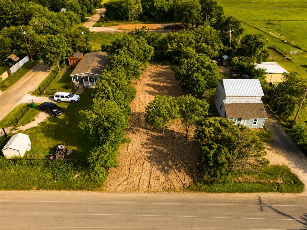 992 Lincoln City Road Waco, TX 76705 - Photo 8 of 9