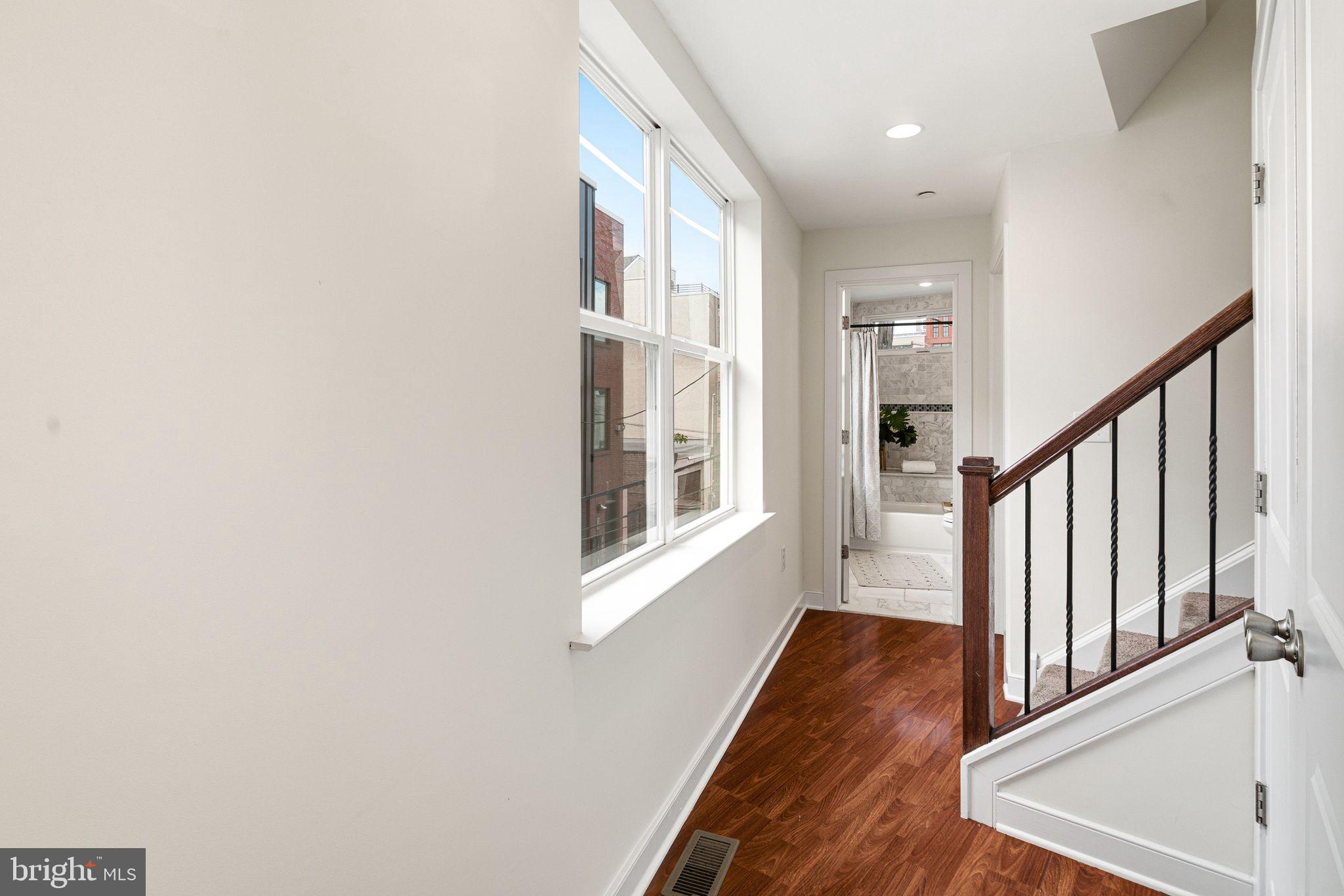 2015 Martha Street Philadelphia, PA 19125 - Photo 15 of 48 Gallery Image 15
