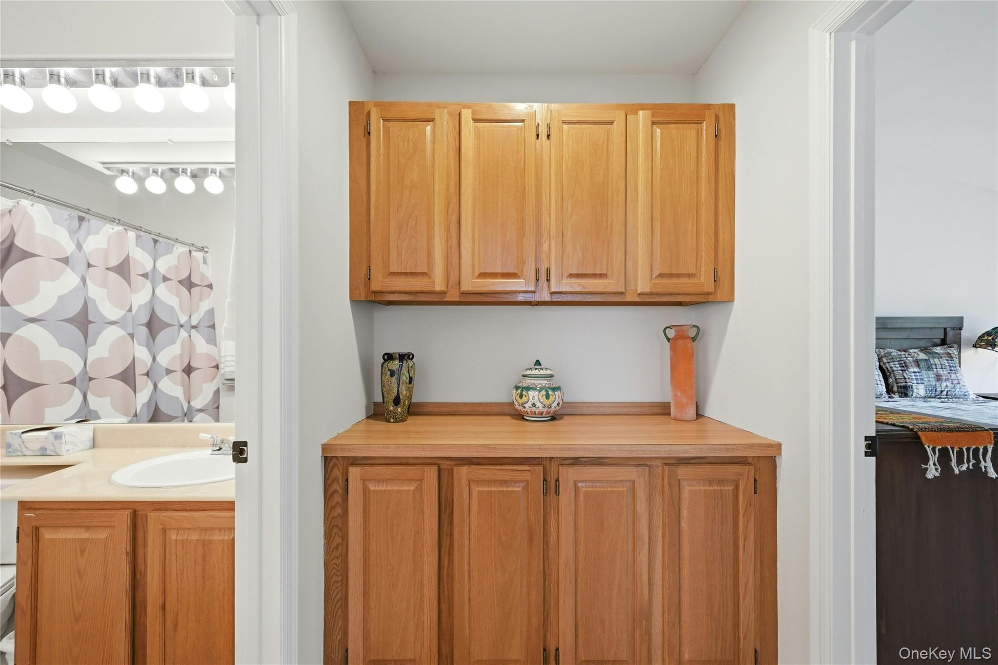 9 Baldwin Court, Unit 9 Ridge, NY 11961 - Photo 18 of 27 a utility room with dryer and washer