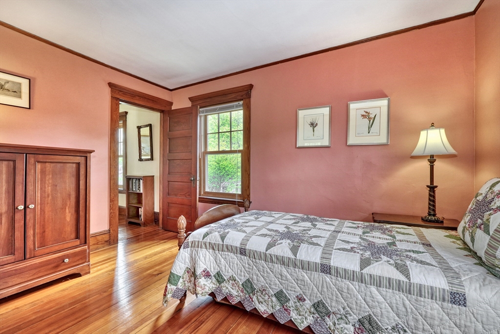 43 Warwick Road Melrose, MA 02176 - Photo 25 of 42 Gallery Image 25