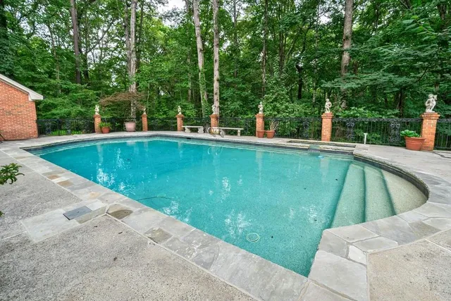 $1,195,000 | 5715 Winterthur Lane Northwest, Atlanta, GA 30328