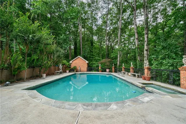 $1,195,000 | 5715 Winterthur Lane Northwest, Atlanta, GA 30328