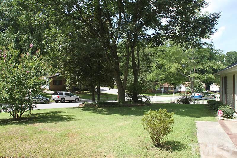 2405 Keith Drive Raleigh, NC 27610 - Photo 2 of 16 Gallery Image 2