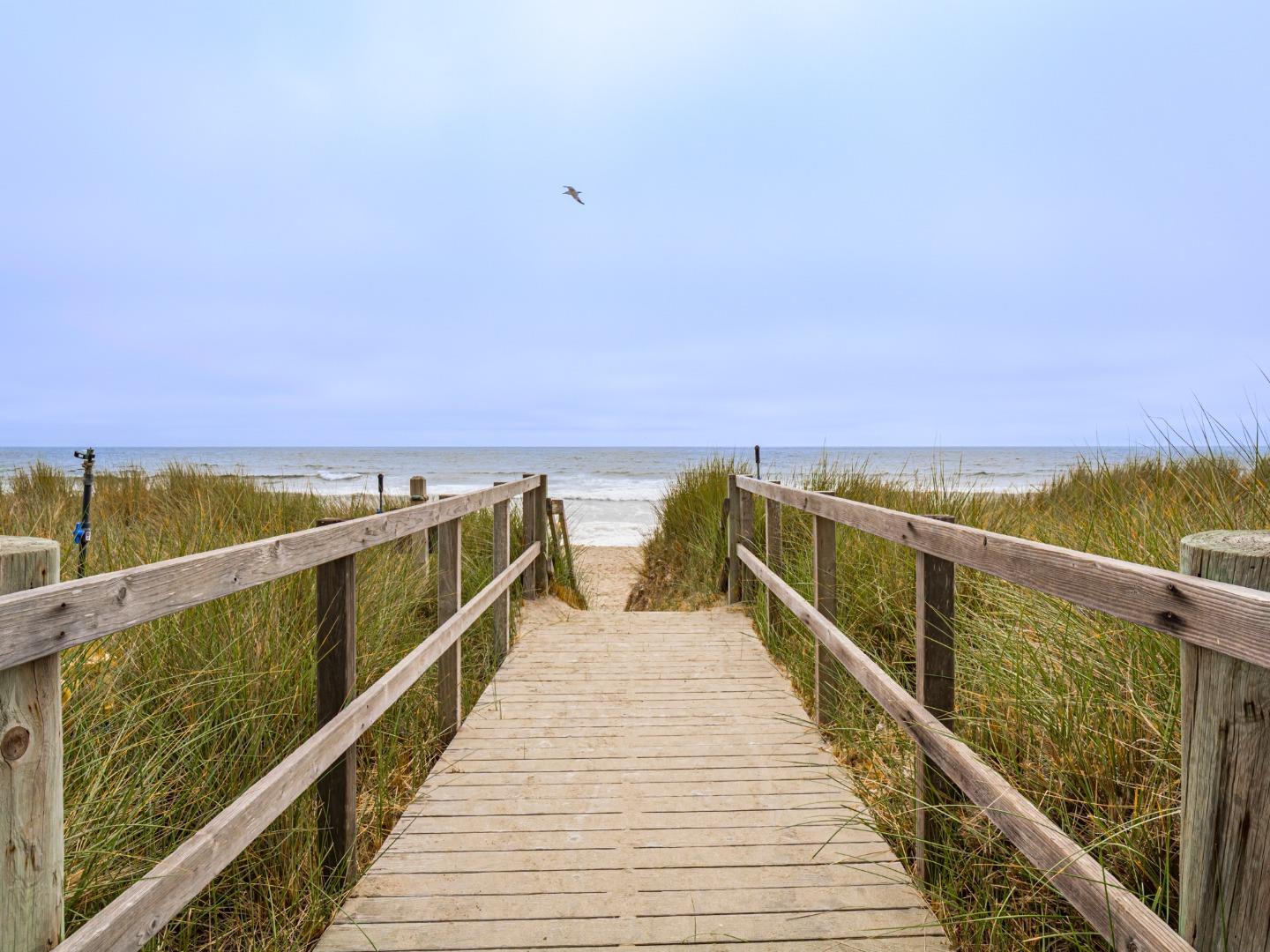 101 Shell Road, Unit 45 La Selva Beach, CA 95076 - Photo 3 of 56