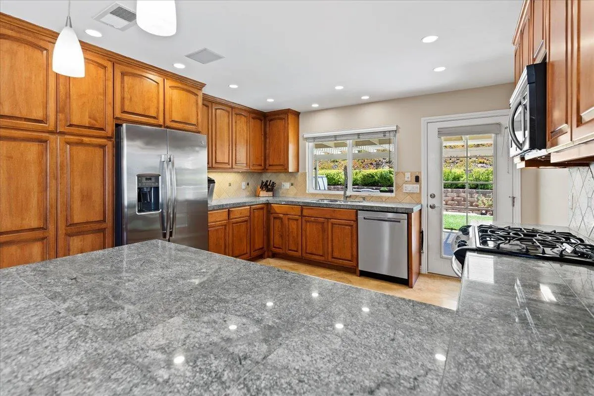 8449 Cordial Road El Cajon, CA 92021 - Photo 7 of 69 Gallery Image 7