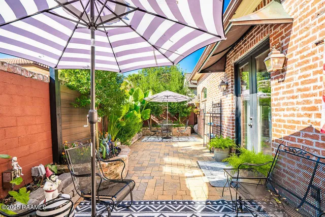 $629,999 | 204 Opus One Drive, Broussard, LA 70518