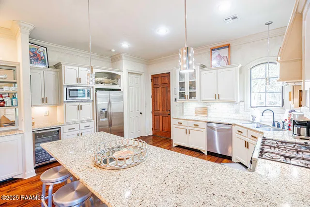 $629,999 | 204 Opus One Drive, Broussard, LA 70518