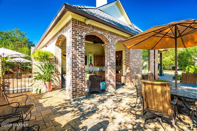 $629,999 | 204 Opus One Drive, Broussard, LA 70518