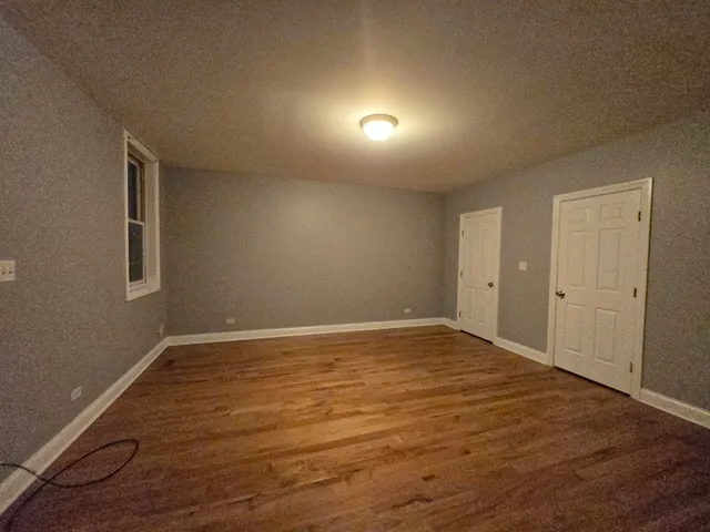 $250,000 | 6736 South Merrill Avenue, Unit 1N, Chicago, IL 60649