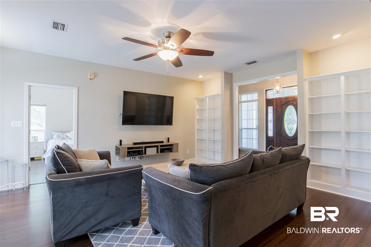 571 Ridgewood Drive Daphne, AL 36526 - Photo 15 of 39