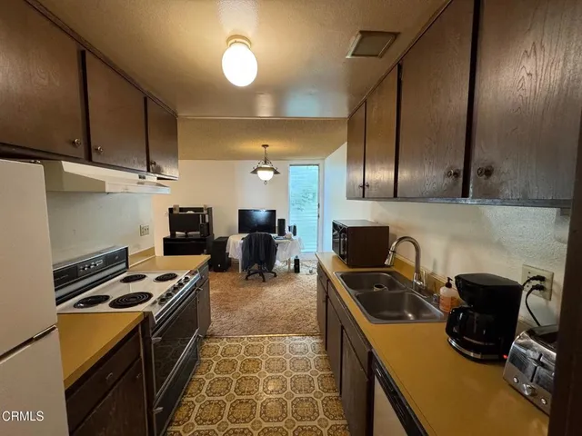 $399,900 | 3700 Dean Drive, Unit 304, Ventura, CA 93003