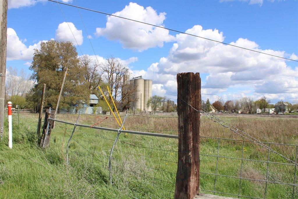 Tbd Alder Street Sprague, WA 99032 - Photo 4 of 7