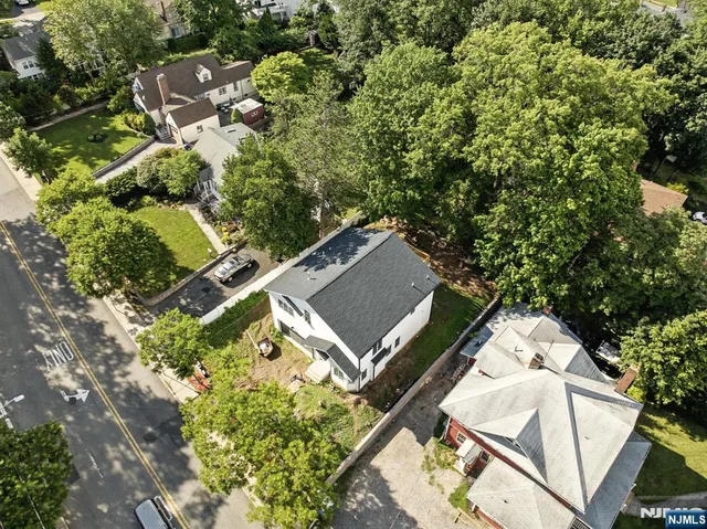 $1,349,000 | 42 Howland Avenue, River Edge, NJ 07661