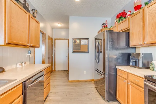 $264,900 | 620 South Stoneridge Street, Valley Center, KS 67147