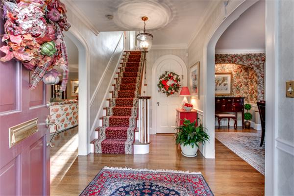 62 Country Club Road Melrose, MA 02176 - Photo 6 of 30 Gallery Image 6
