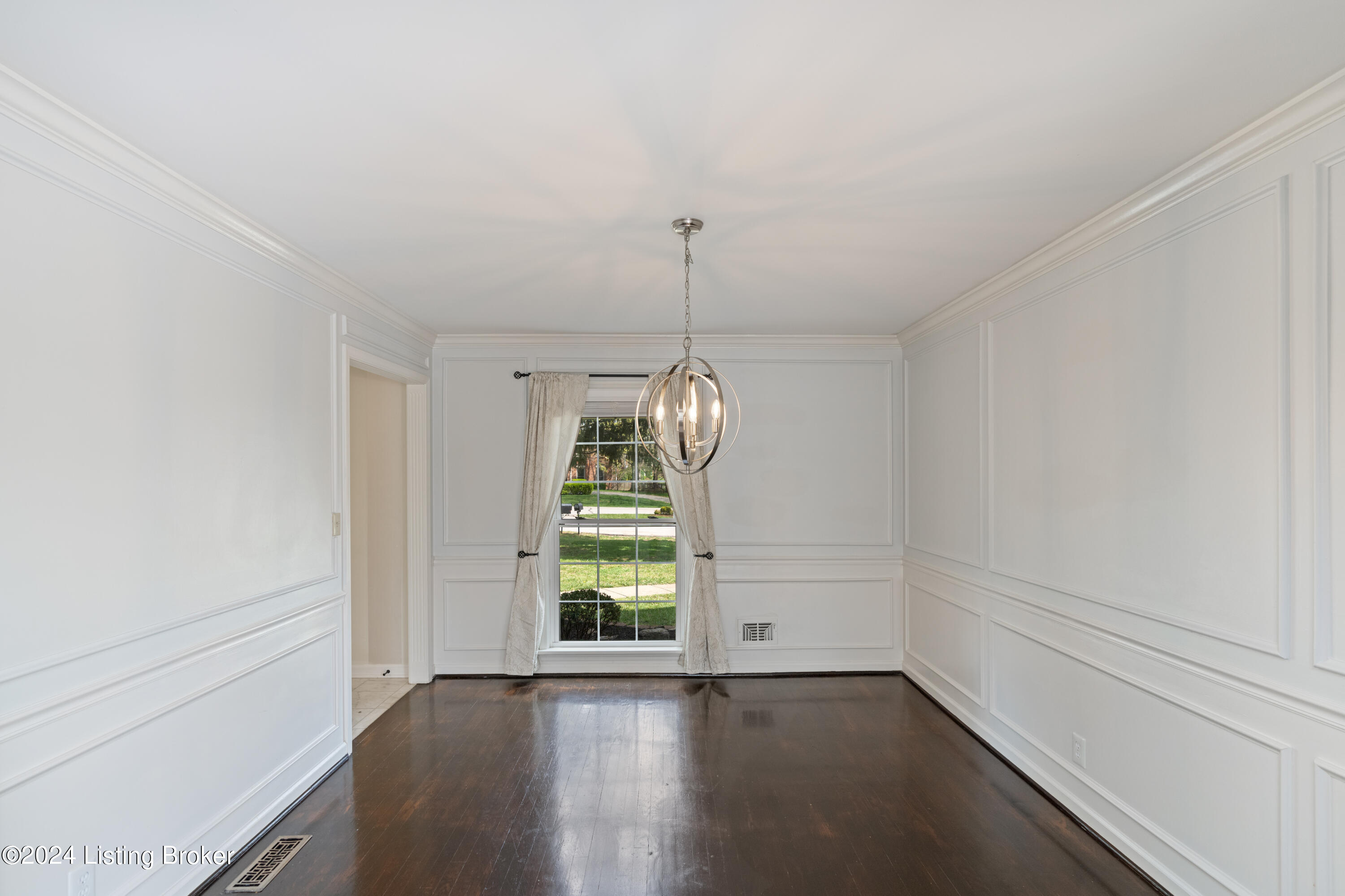 3123 Runnymeade Rd-77