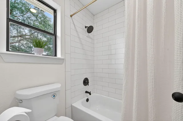 $275,000 | 6649 Black Oak Place, Pensacola, FL 32526