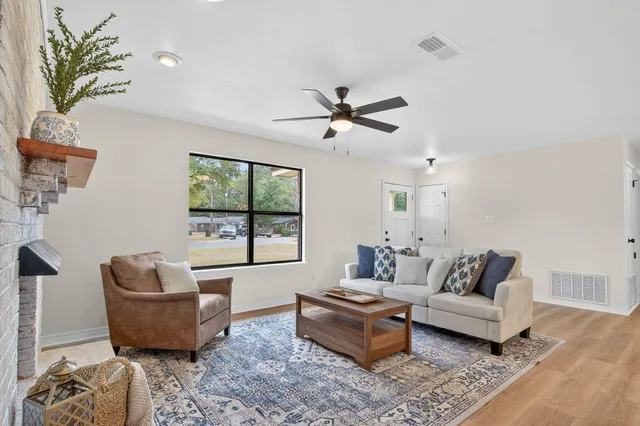 $275,000 | 6649 Black Oak Place, Pensacola, FL 32526