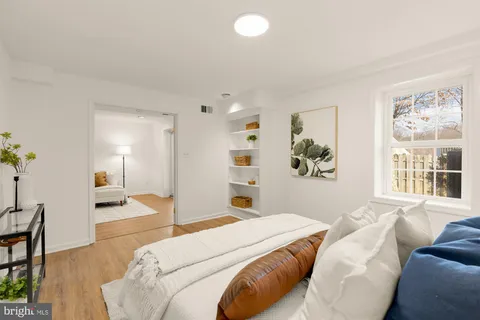 $799,000 | 7448 Ridge Road, Springfield, VA 22153