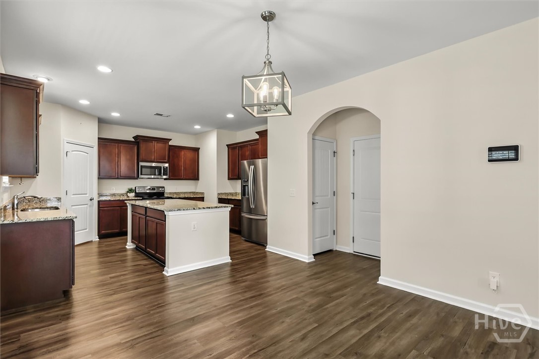 124 Breaklands Court Savannah, GA 31407 - Photo 16 of 56