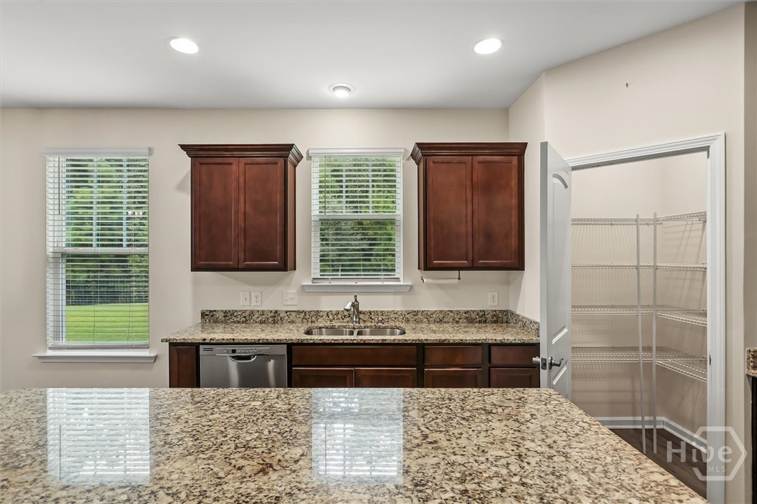 124 Breaklands Court Savannah, GA 31407 - Photo 21 of 56