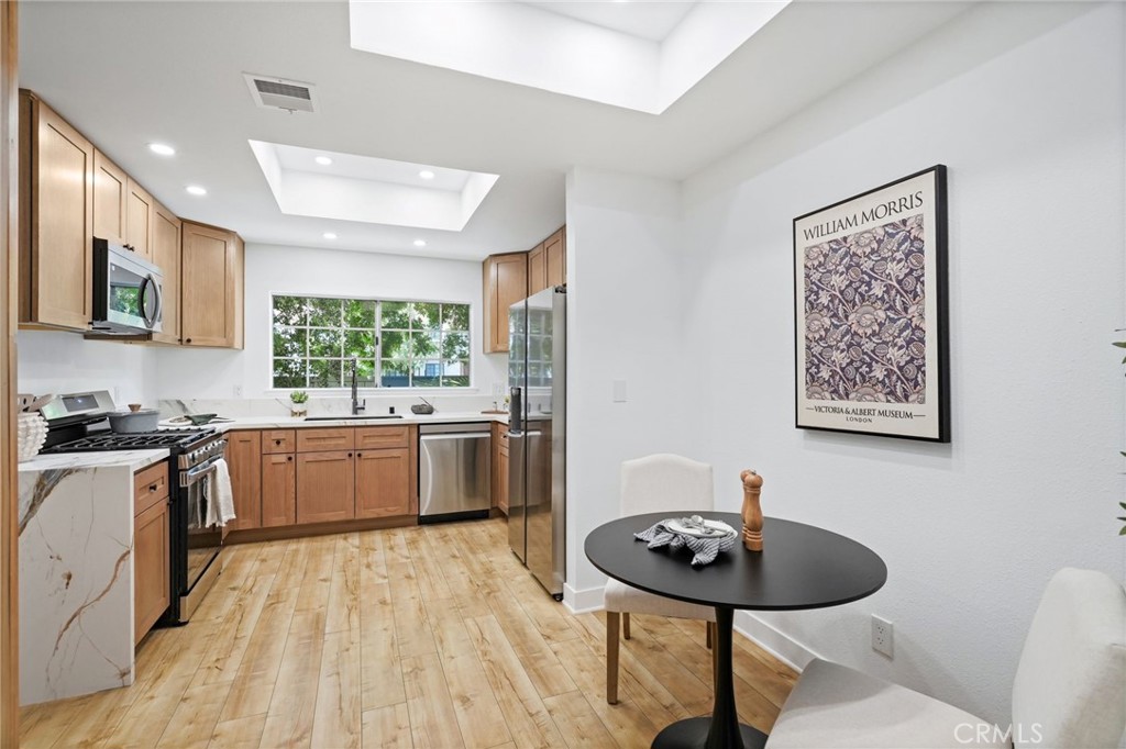 20851 Community Street, Unit 1 Winnetka, CA 91306 - Photo 10 of 29
