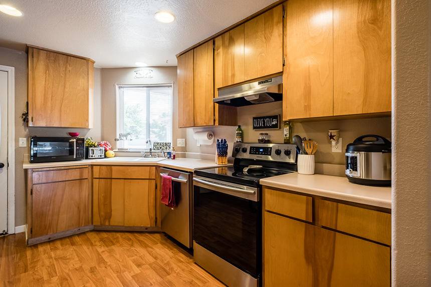 419 Montclair Way Eagle Point, OR 97524 - Photo 9 of 28 419 Montclair-10