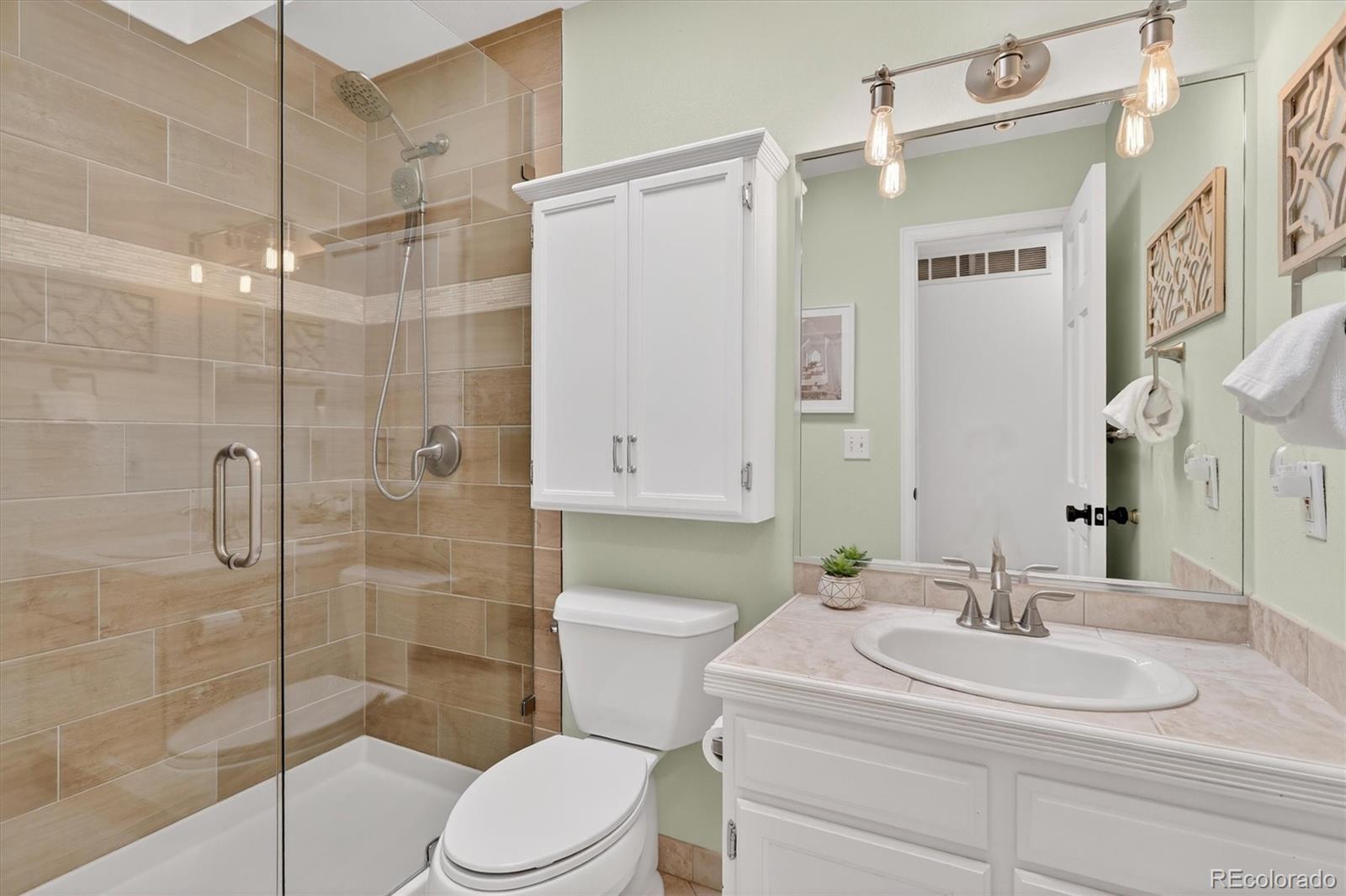 8214 Lodgepole Trail Lone Tree, CO 80124 - Photo 19 of 35