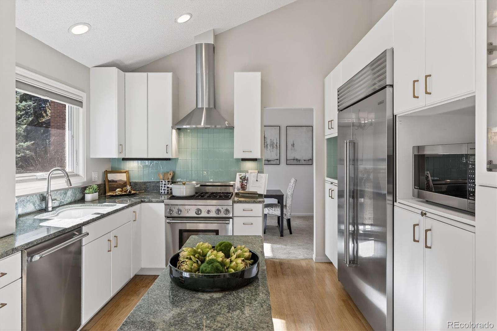 8214 Lodgepole Trail Lone Tree, CO 80124 - Photo 4 of 35