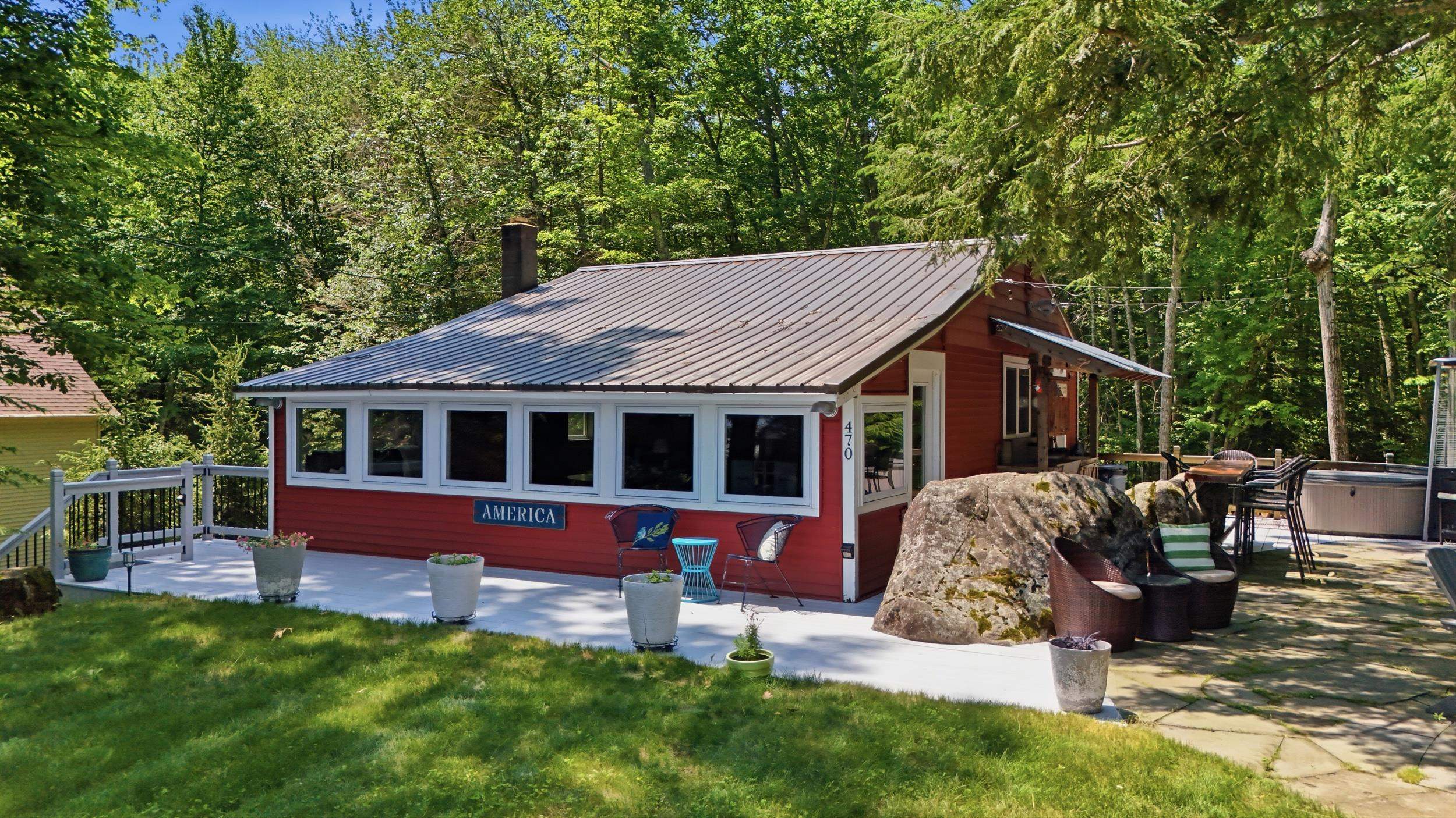 470 Mica Point Road Barrington, NH 03825 - Photo 2 of 42