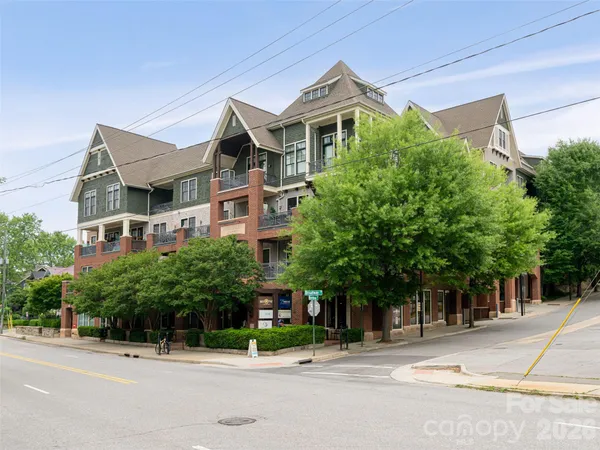 $280,000 | 190 Broadway Street, Unit 310, Asheville, NC 28801