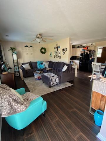 178 Brown Road Jacksonville, NC 28540 - Photo 51 of 54 Living room