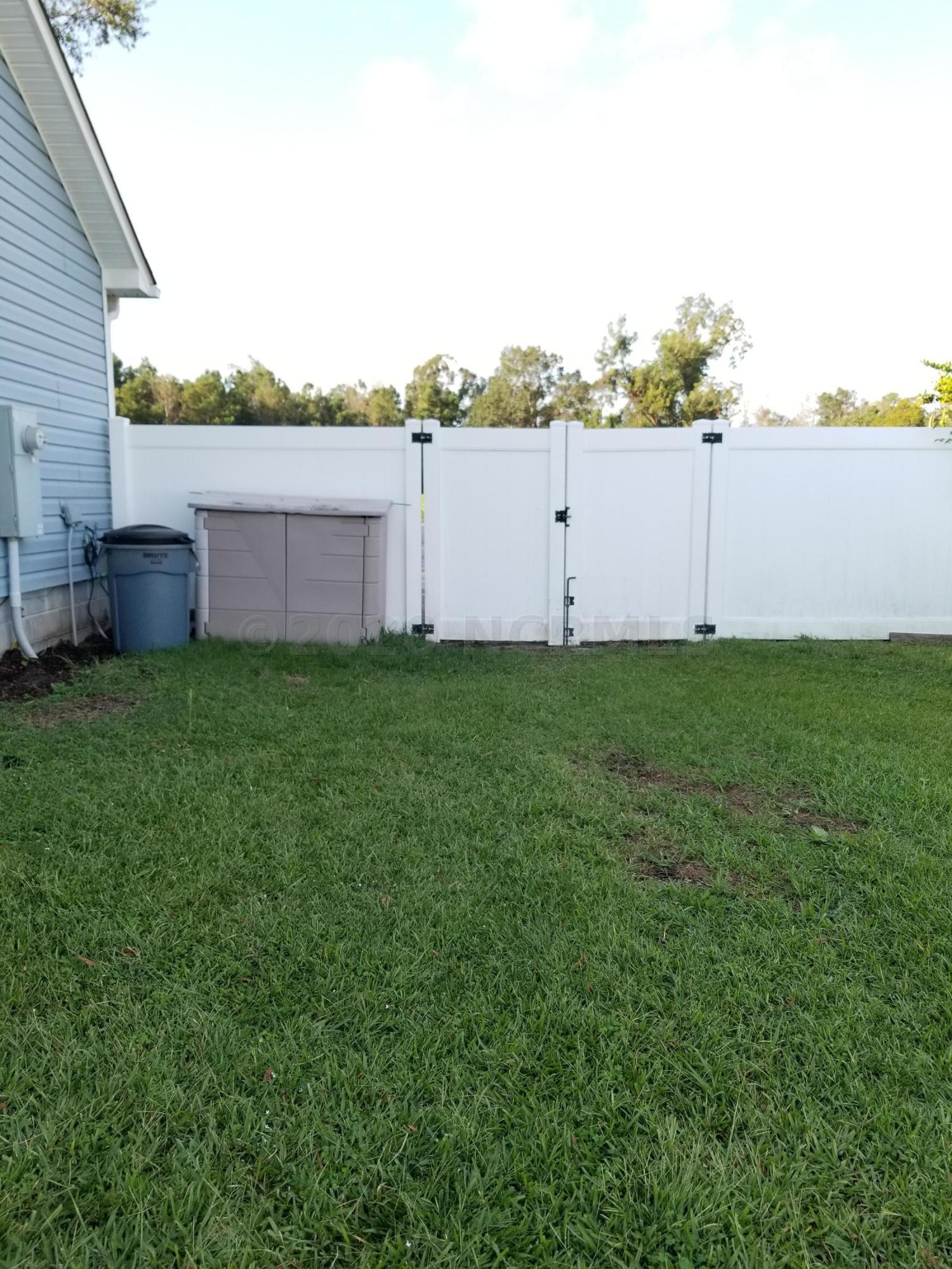 178 Brown Road Jacksonville, NC 28540 - Photo 9 of 54 storage container