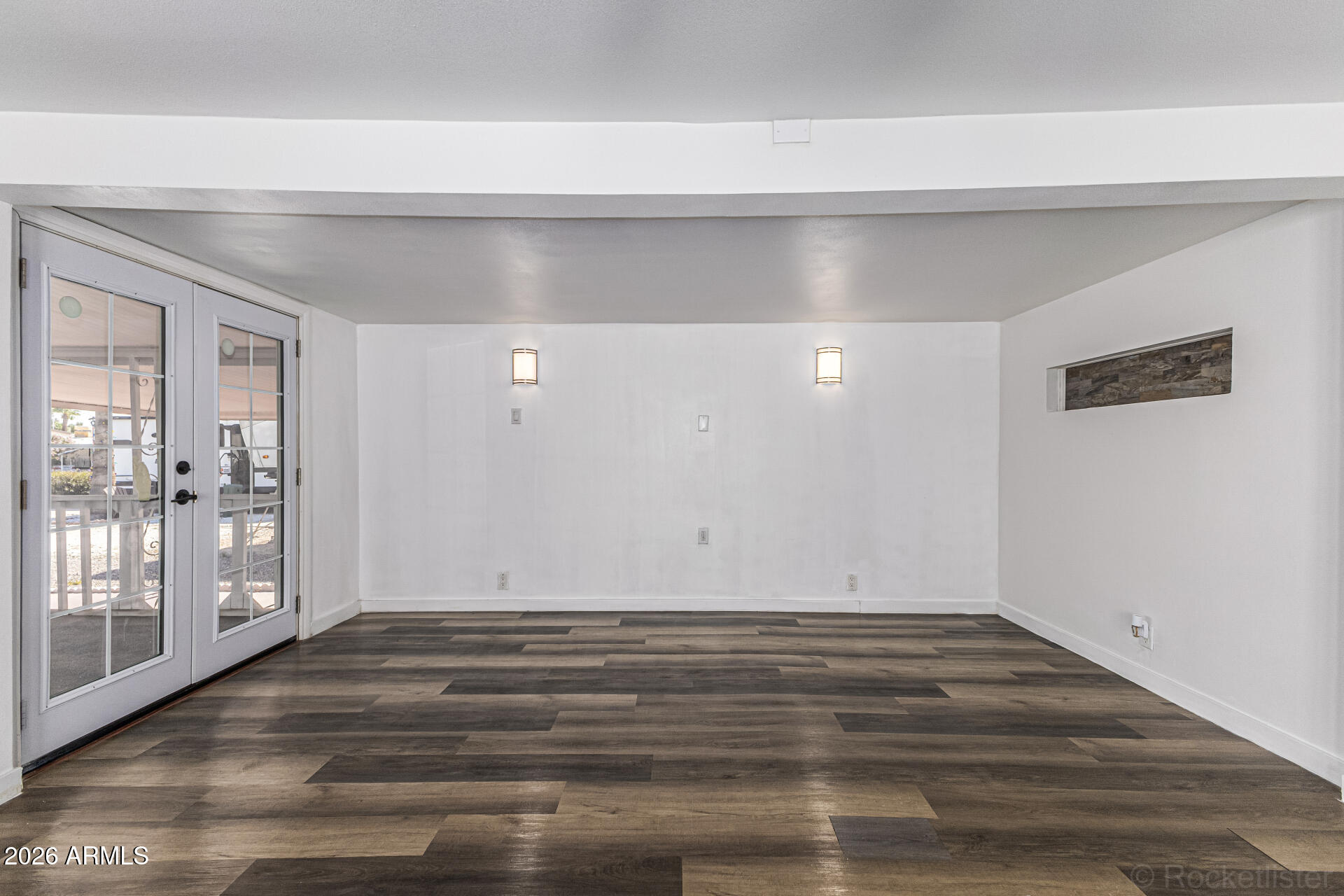 2050 West Dunlap Avenue, Unit D52 Phoenix, AZ 85021 - Photo 6 of 25