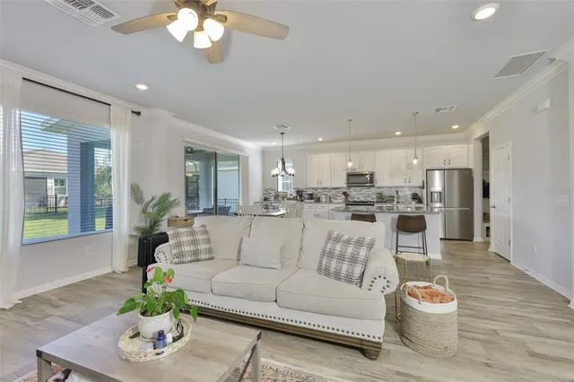 $455,000 | 7204 Paradiso Drive, Apollo Beach, FL 33572