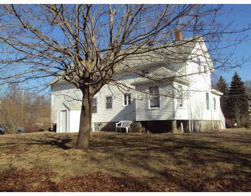 585 Stafford Road Tiverton, RI 02878 - Photo 4 of 12 Exterior Back.