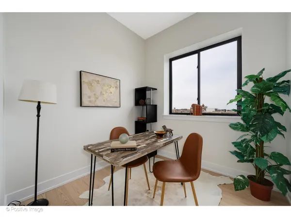 $730,000 | 5340 North Lincoln Avenue, Unit 401, Chicago, IL 60625
