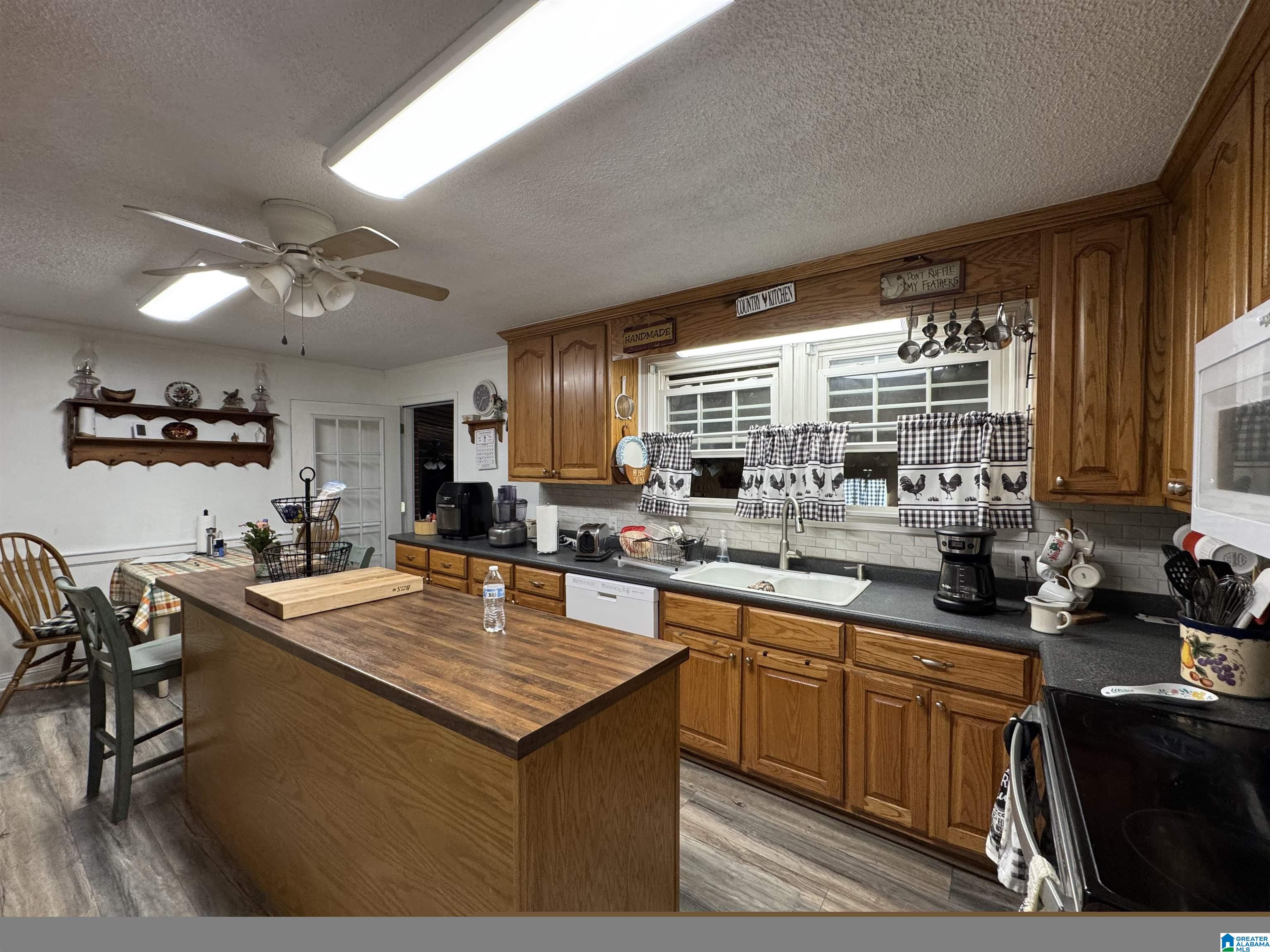 441 Gray Harrelson Road Jacksonville, AL 36265 - Photo 7 of 20