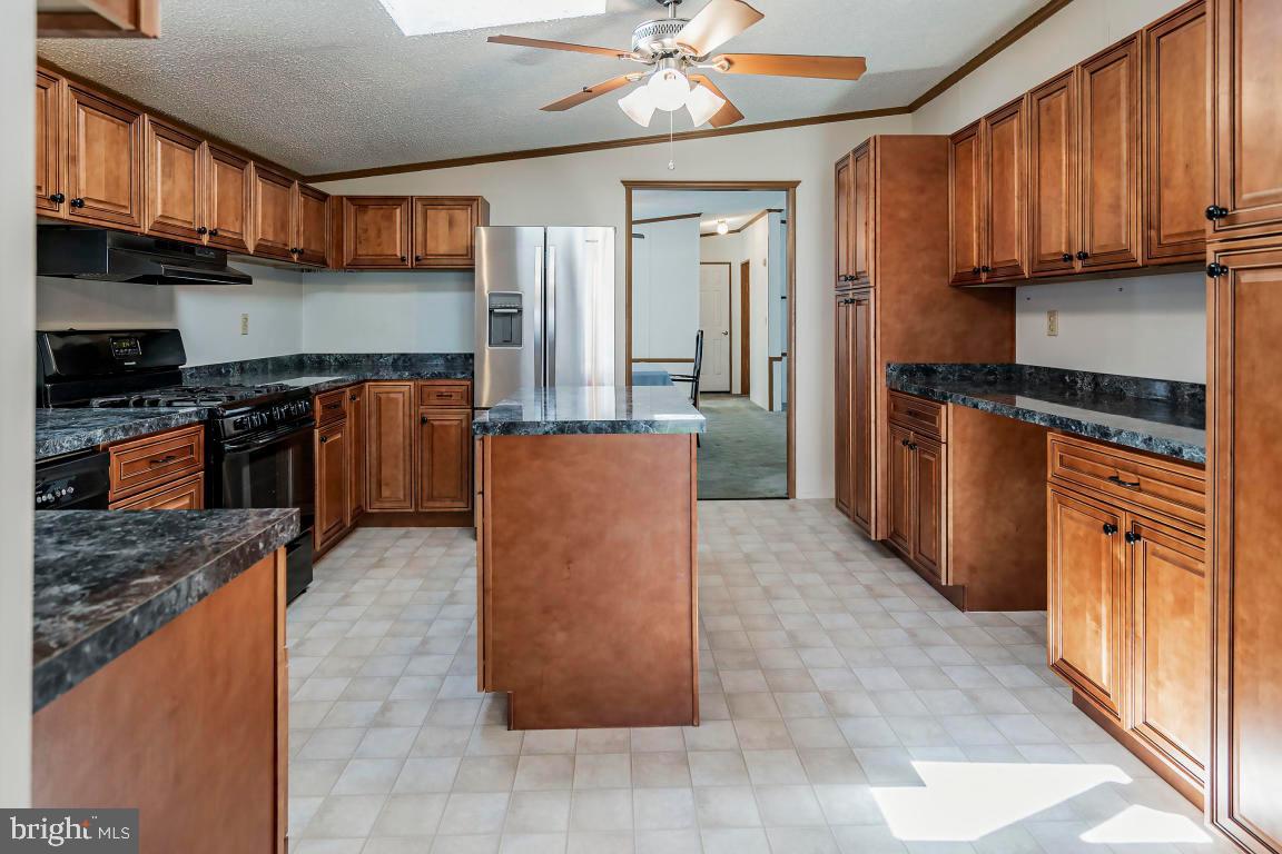 19 Pine Ridge Boulevard Whiting, NJ 08759 - Photo 12 of 27