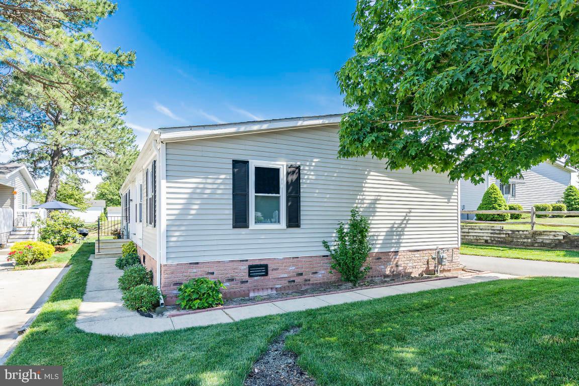 19 Pine Ridge Boulevard Whiting, NJ 08759 - Photo 3 of 27