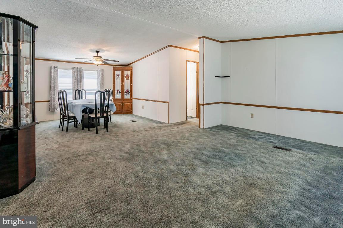 19 Pine Ridge Boulevard Whiting, NJ 08759 - Photo 6 of 27