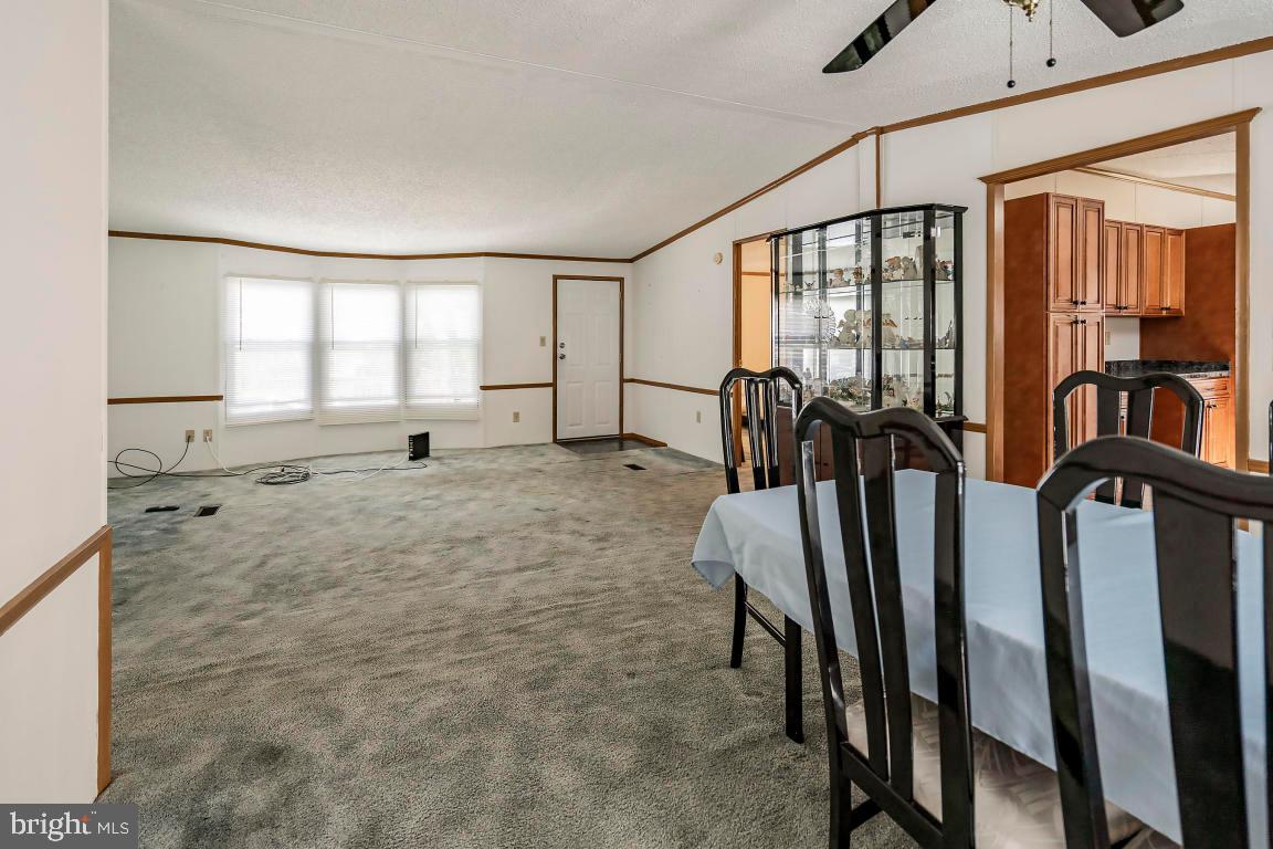 19 Pine Ridge Boulevard Whiting, NJ 08759 - Photo 9 of 27