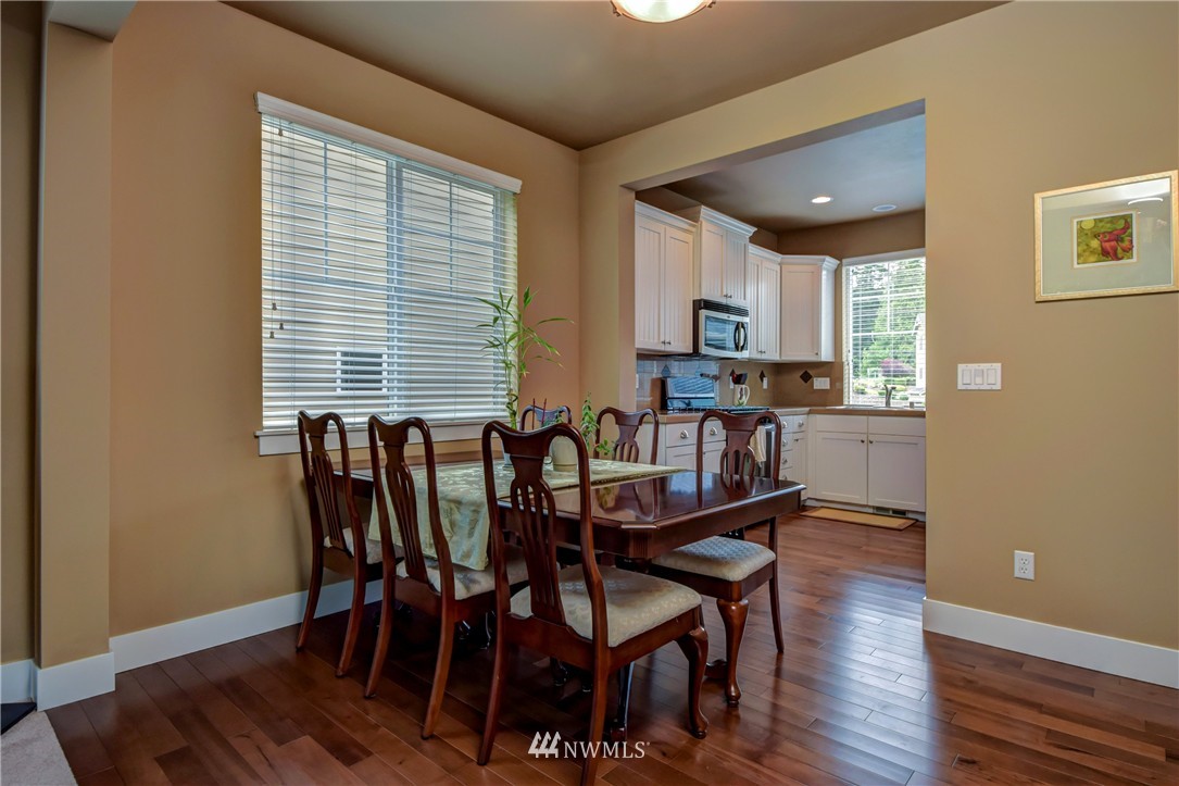 3502 164th Place Southeast Bothell, WA 98012 - Photo 9 of 21 Gallery Image 9