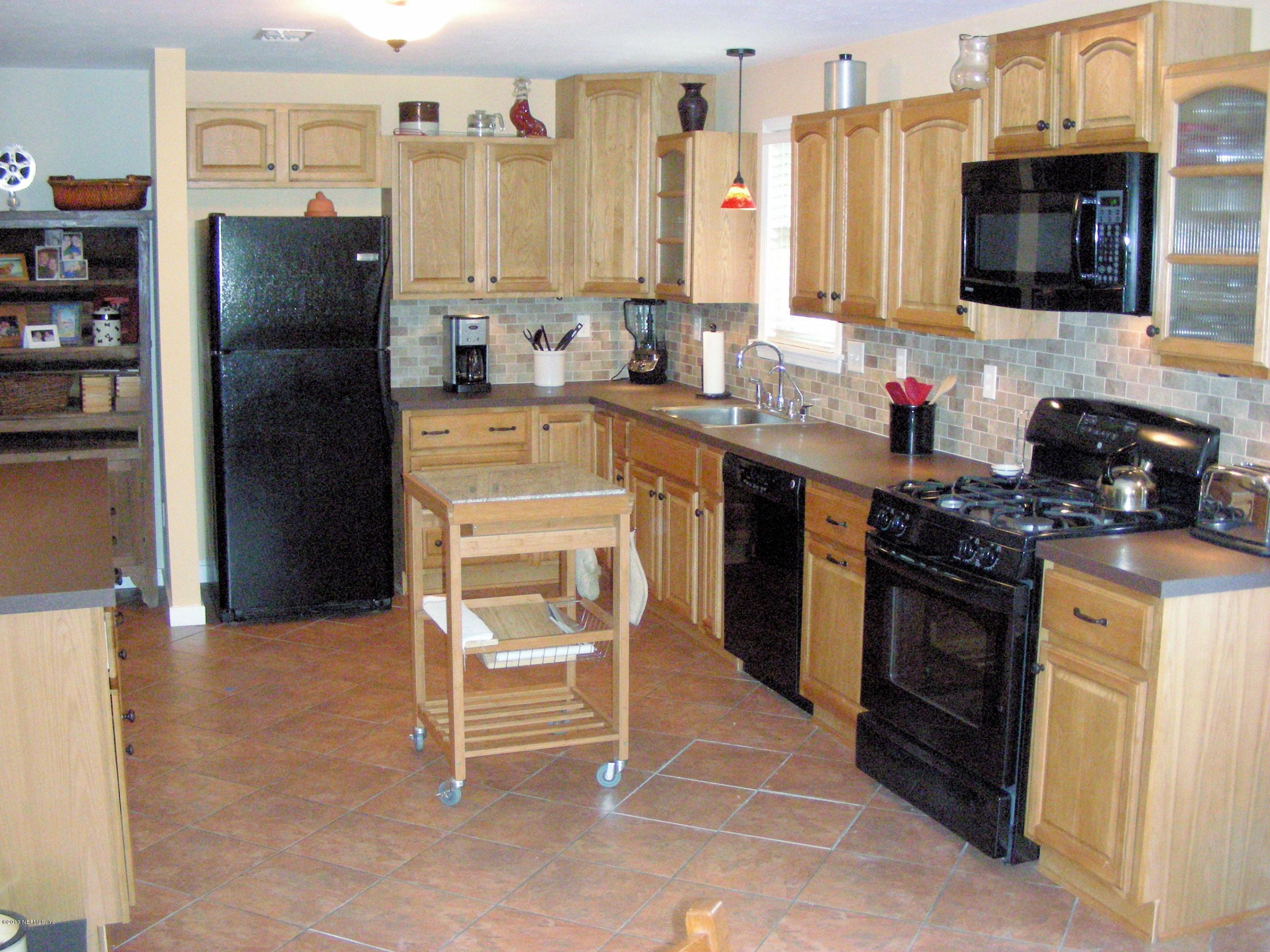 8904 Alligators Road Jacksonville, FL 32219 - Photo 7 of 20 Kitchen