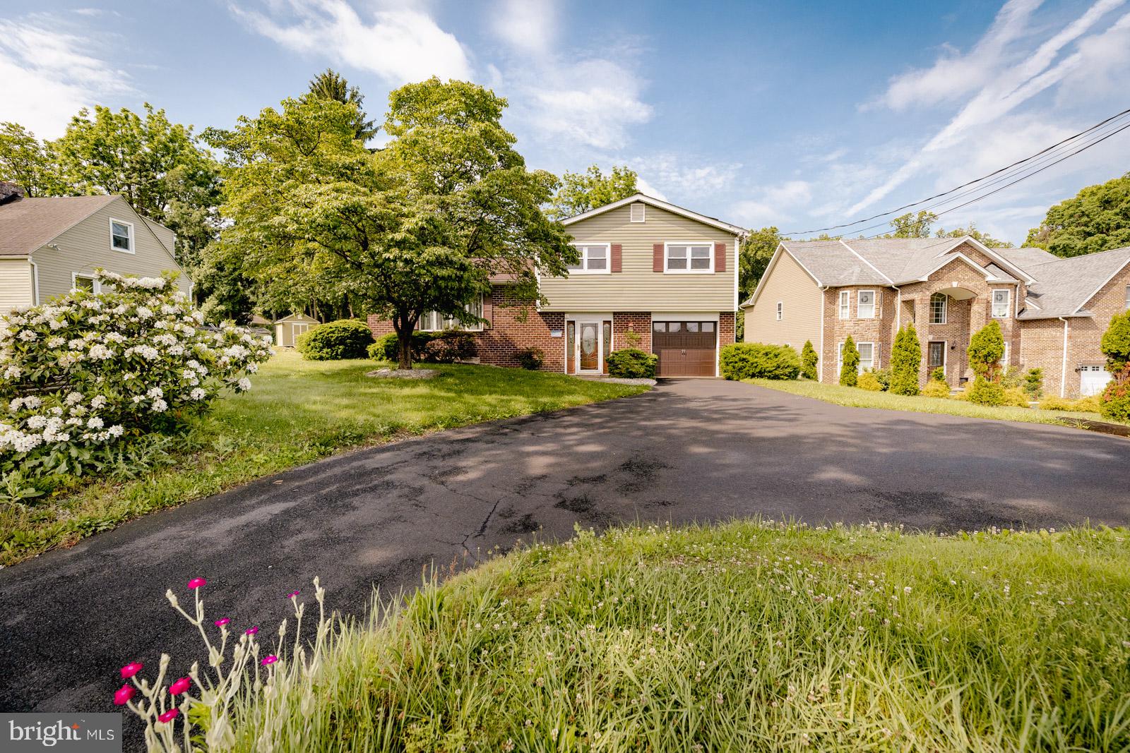 660 Welsh Road Philadelphia, PA 19115 - Photo 3 of 42