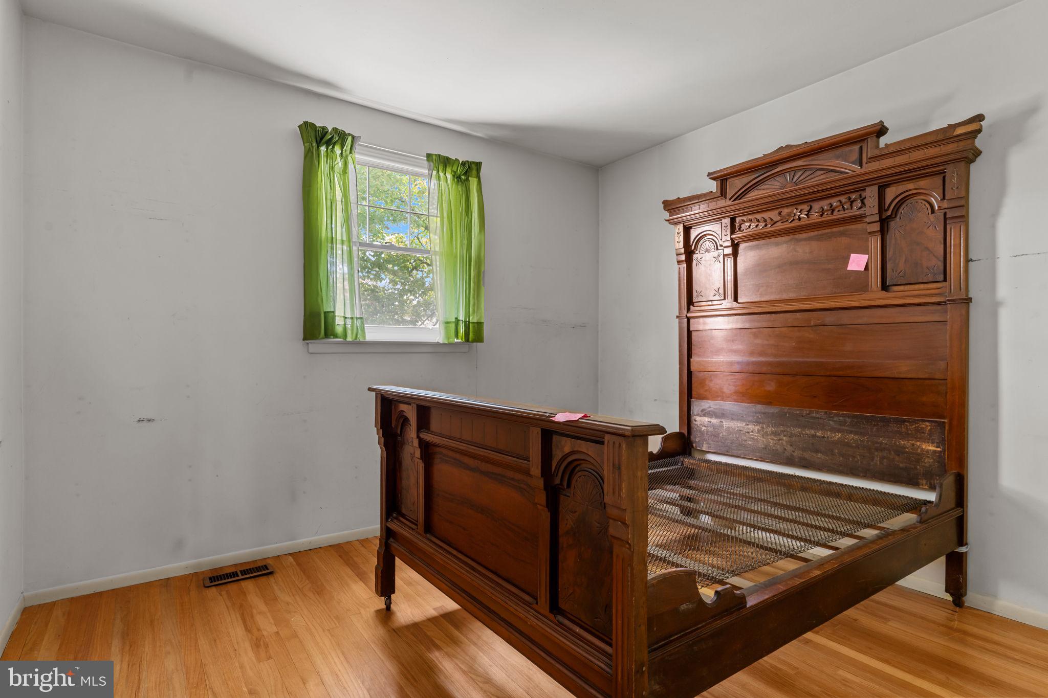 110 Linda Avenue Delran, NJ 08075 - Photo 16 of 26 a view of a room with wooden floor and window