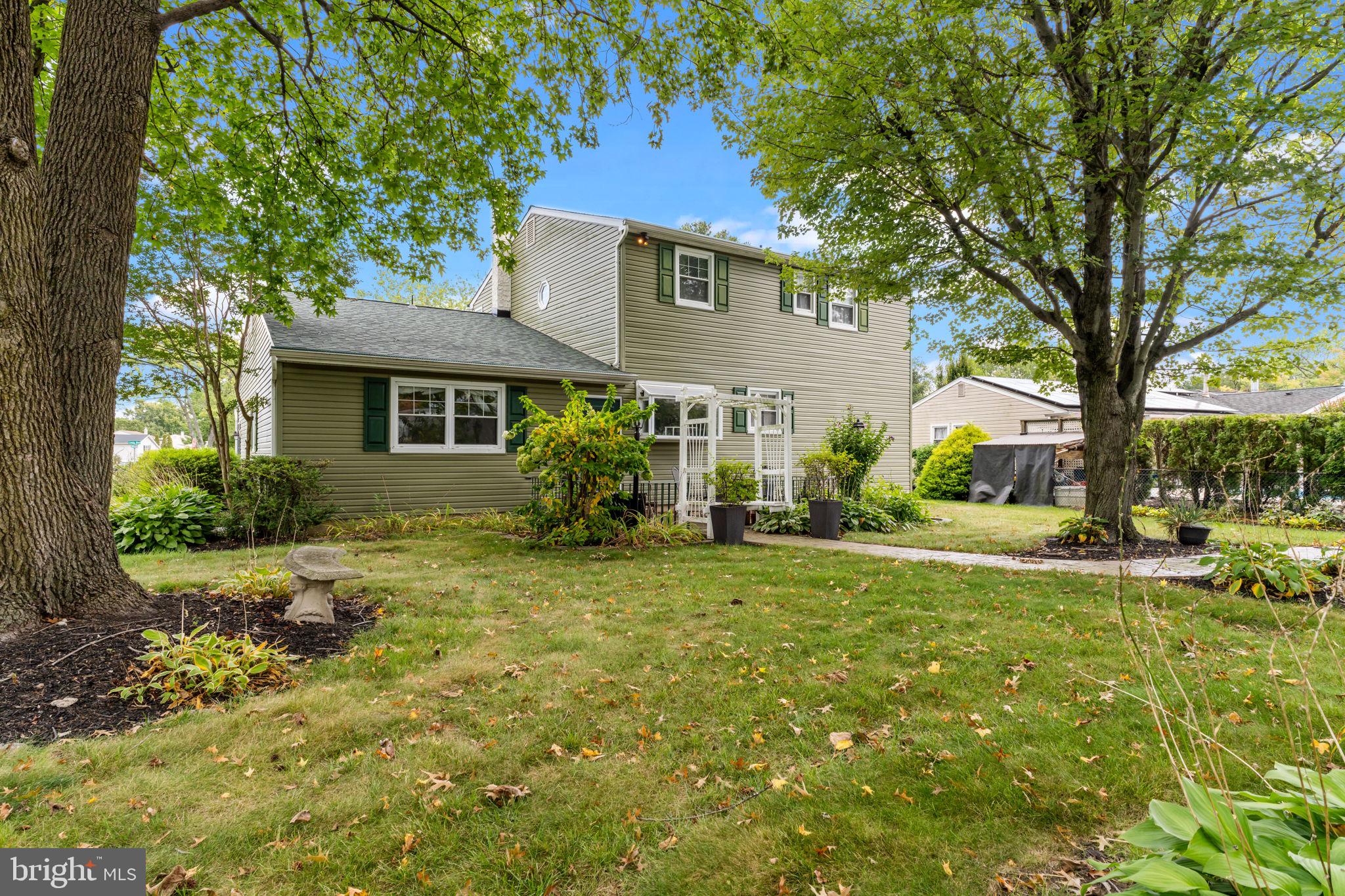 110 Linda Avenue Delran, NJ 08075 - Photo 23 of 26 a front view of a house with a yard