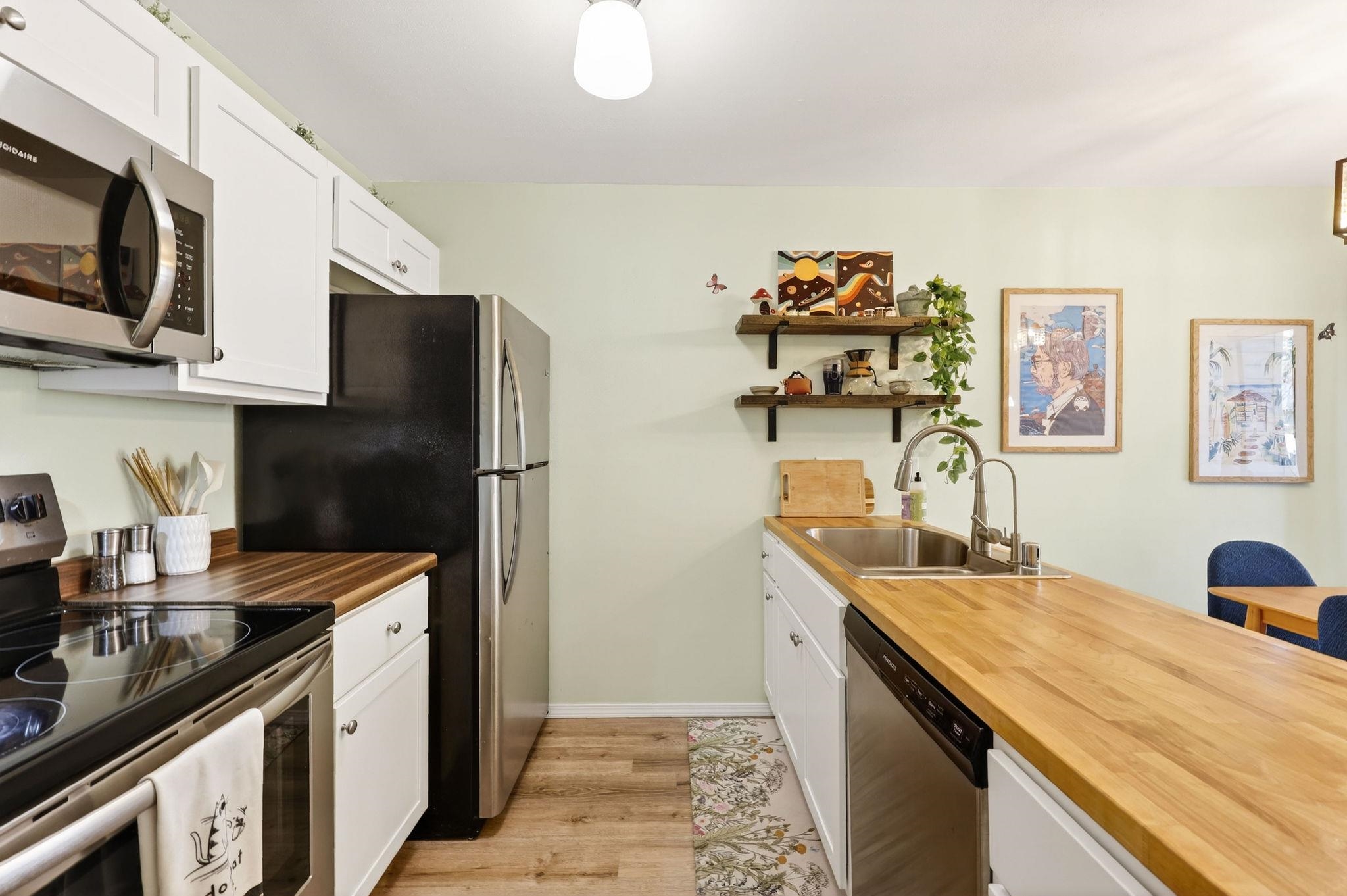 507 East, Unit 507 Madison, WI 53704 - Photo 10 of 62