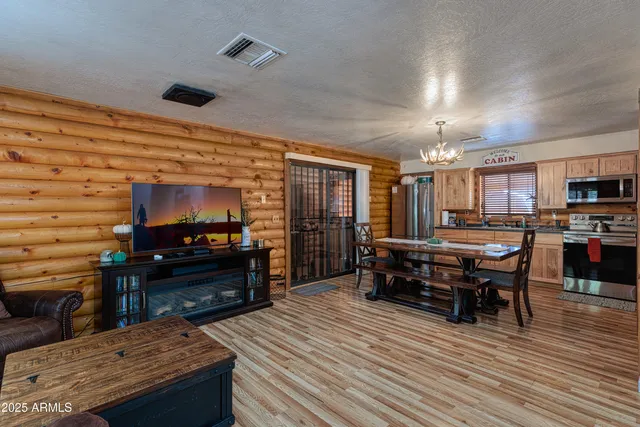 $680,000 | 7185 Moon Creek Circle, Pinetop, AZ 85935